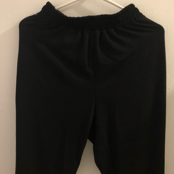 Jogger/Sweatpants - Picture 2 of 5